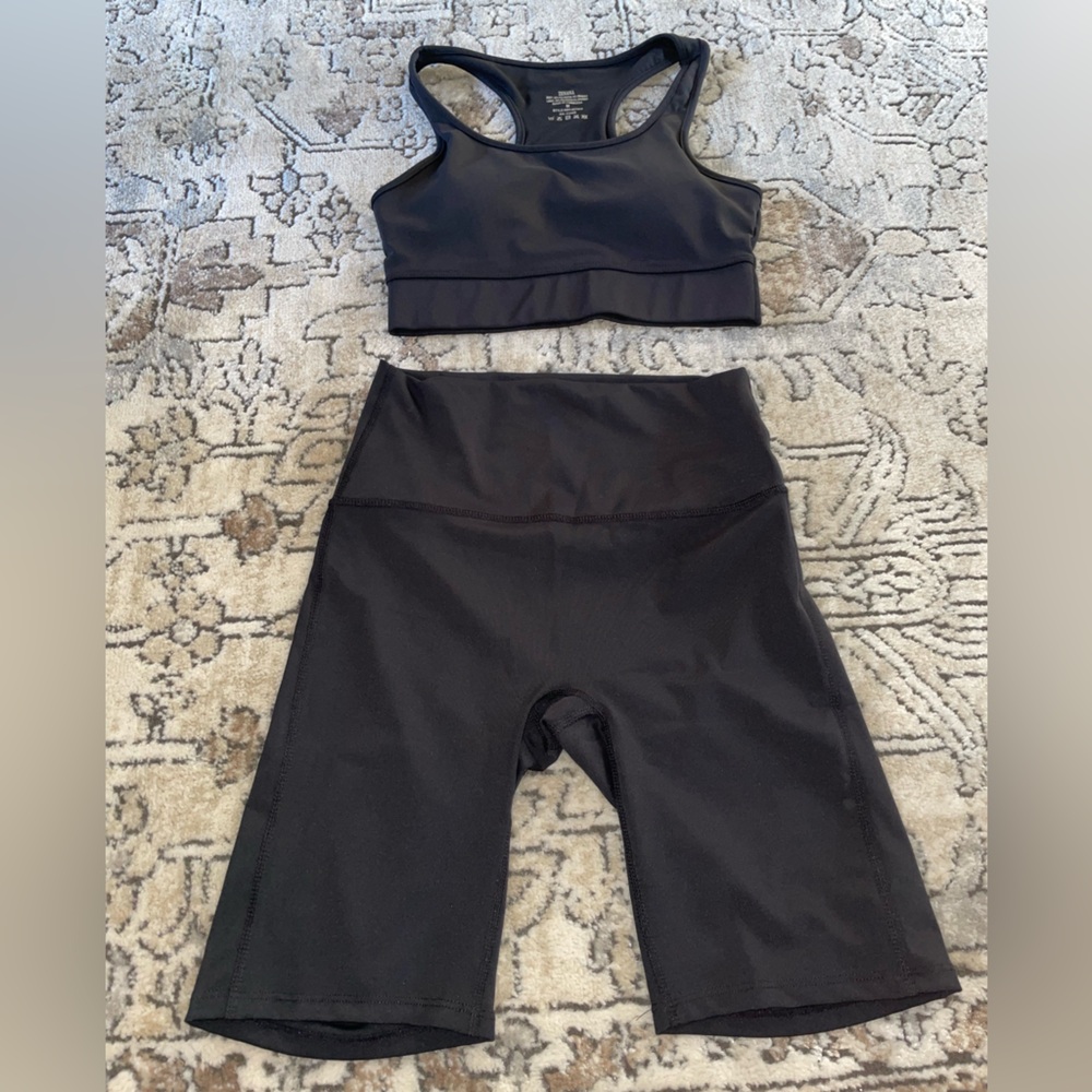 Zenana Biker Shorts And Sports Top